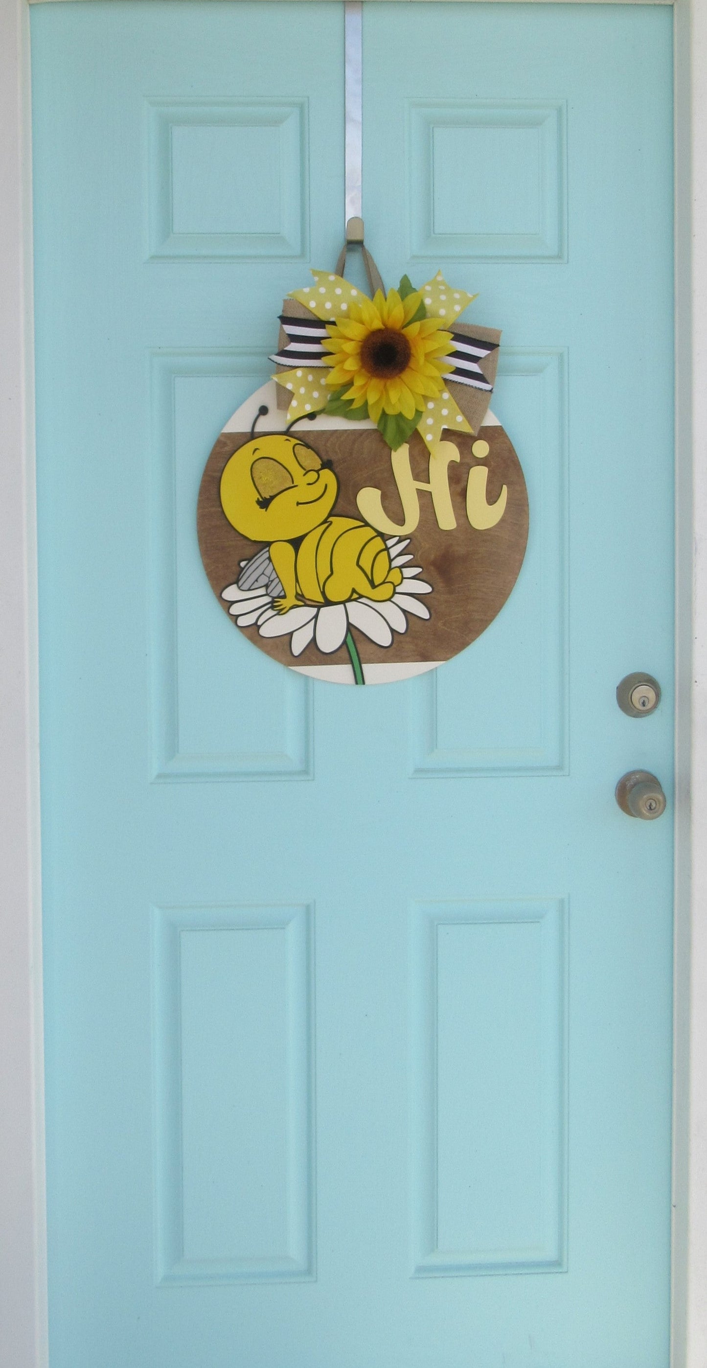 Bee Hi Wooden Door Hanger – Hand Painted 18" Round Welcome Door Sign